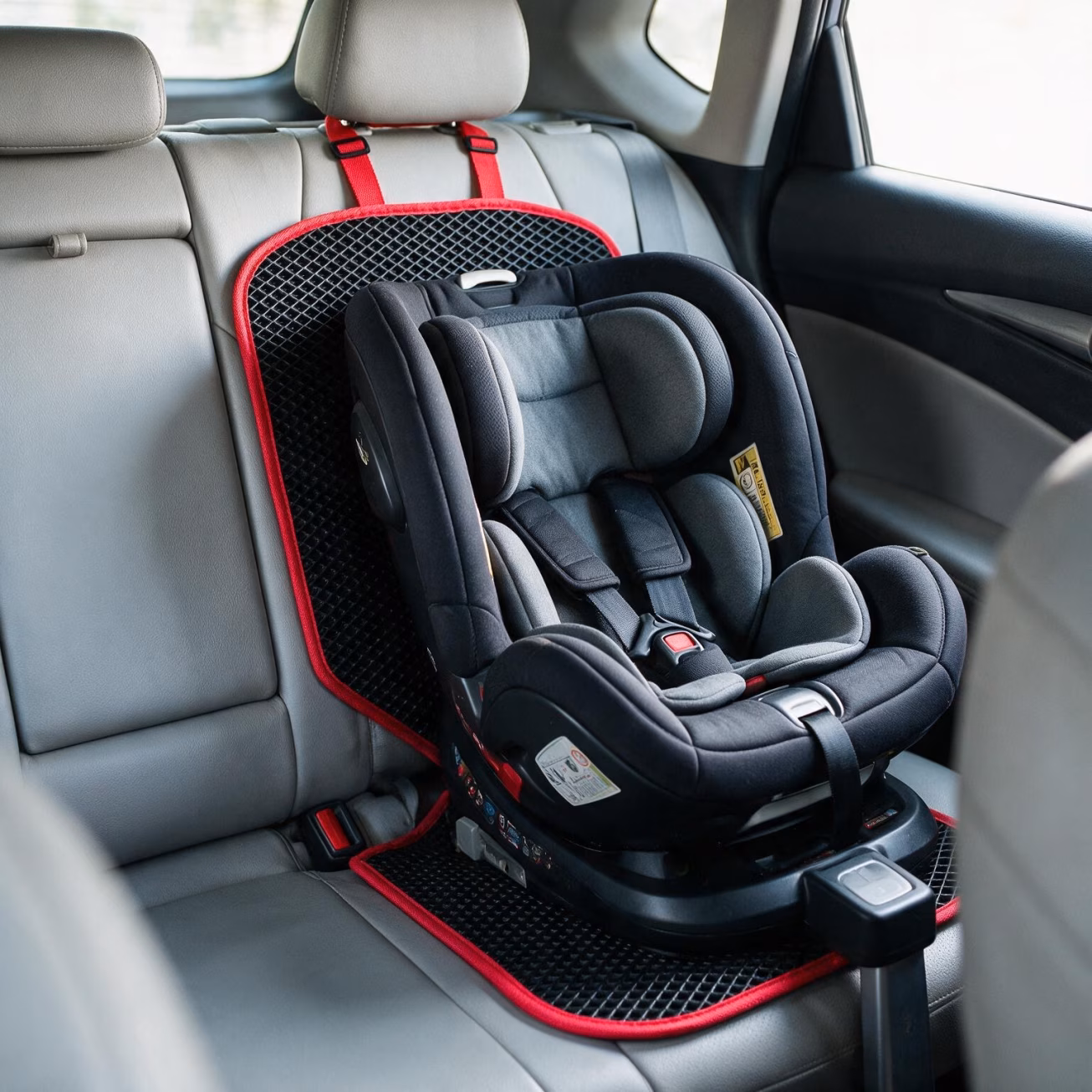 Car Seat Protector (Under Child Car Seat) - Фото 4